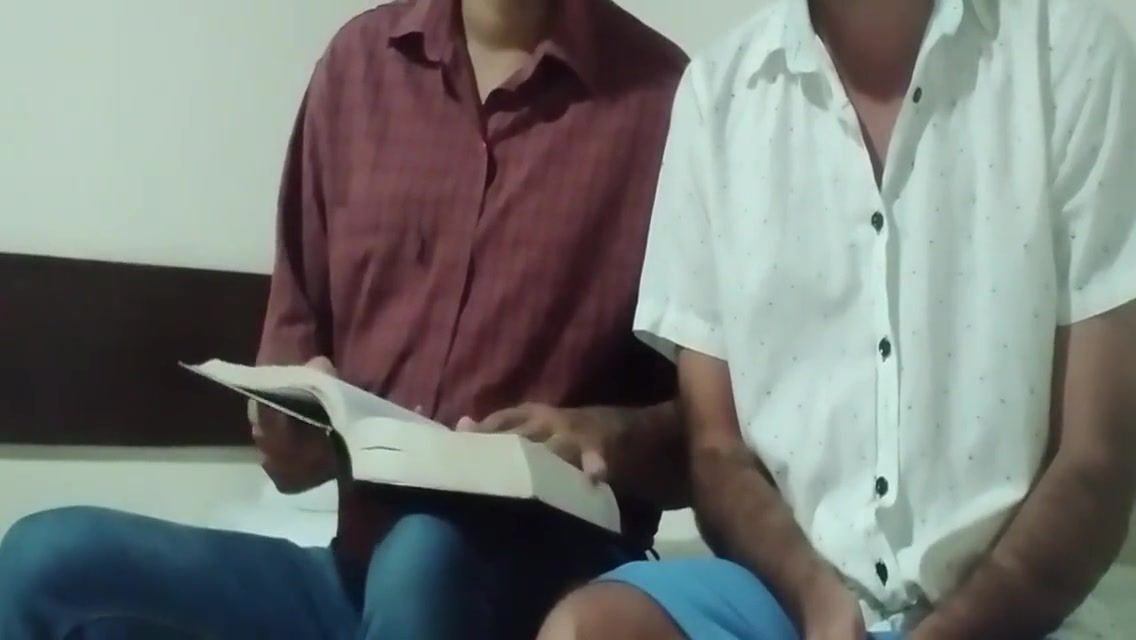 Video-One Pastor Davizao E O Irmao Com Fetiche Em Pes - Contos Via Whatsapp 10 Min Deutsche - 1