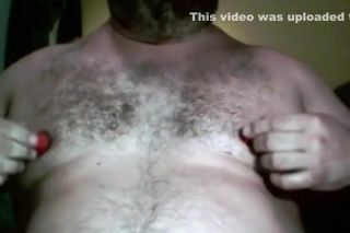 Chileno bear working nipples UpdateTube