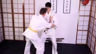 Transsexual Twinks Judo Fight Pasivo