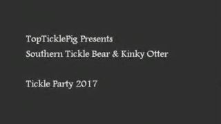 Pussyeating Southern Tickle Bear & Kinky Otter FloozyTube