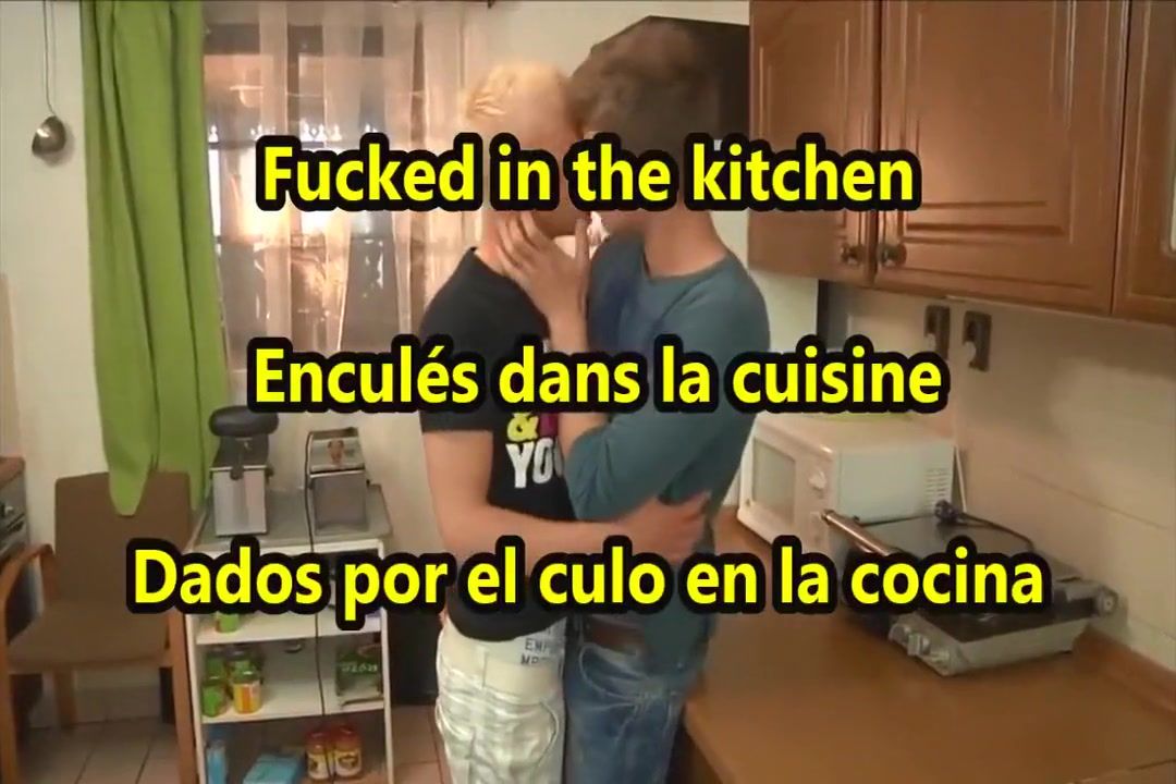 Camgirl Fucked in the kitchen Porn Blow Jobs - 1