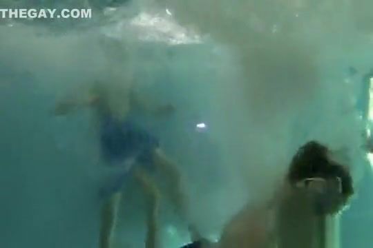 Peituda Johnny Forza & Adam Baer underwater Cop