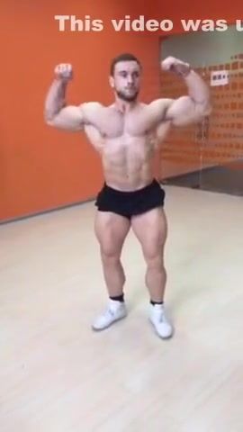 DuckyFaces Russian bodybuilder posting Hot Fucking - 1