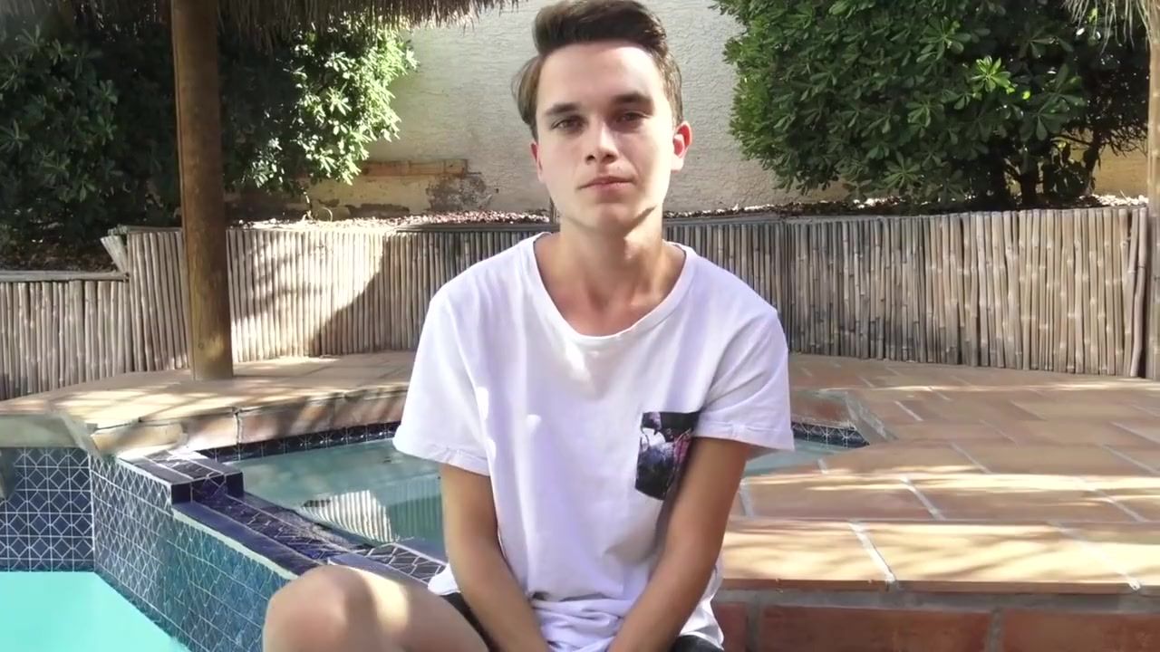Analsex Smooth 8teenBoy twink Cody Wilson jerks off by the pool Penis