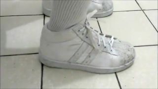 Trio white sneakers and cum OCCash