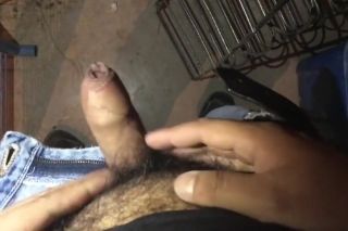 Girlsfucking Small Cock Rubs A Nut iDope