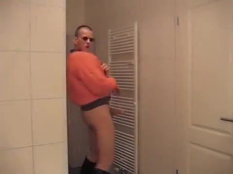 Hot Girl Fuck Orange & gold enjoyment in the bath Gay Spank