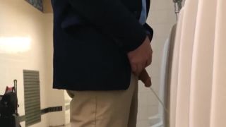 Vietnamese Spying straight cock at the urinals SinStreet