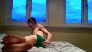 Swinger Swimmer teen boy showing hole and wanking Grool