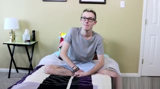 Gay Natural Skinny little dick lover jerking off his monstrous piece PornBox