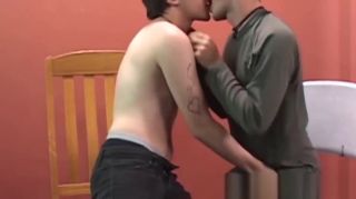 FapVid Handsome young men engage in gay ass fucking activities Pica