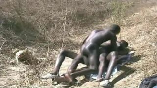 Cam4 Chaude Afrique - trio black dans la brousse Gets