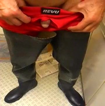 Cumfacial nlboots - red underclothes (shorts) and rubber waders Wav