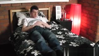 And Big cock twink strips down and jerks X