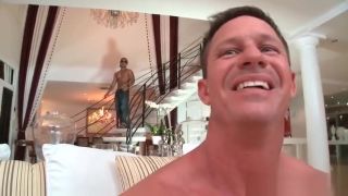 Ampland Mature muscle guy sucking black cock part6 Chupa
