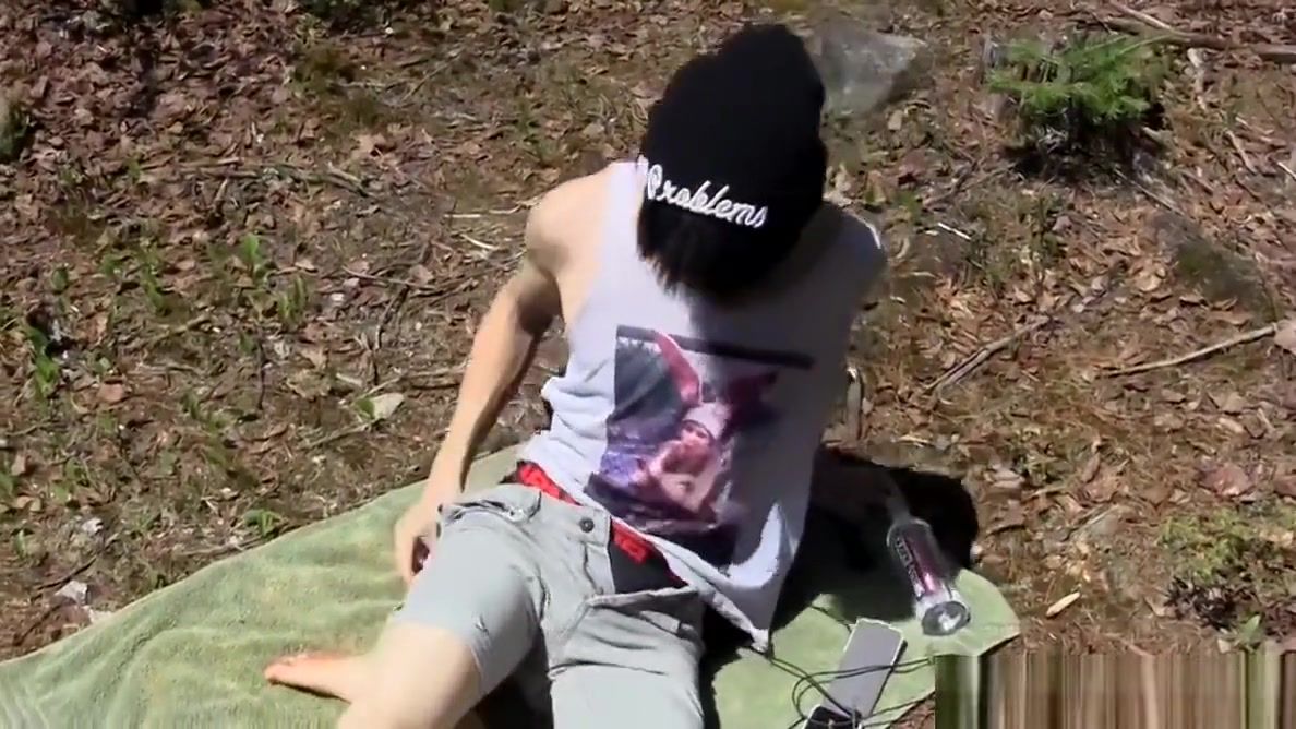 Kink Outdoor masturbation with anal beads for a cute Asian twink Novinho