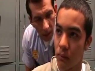 Private latino priboyer barebacked by man keeper in jail. Ameteur Porn