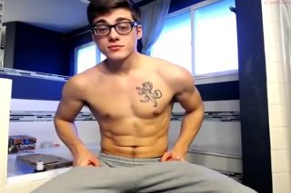 DailyBasis hot twink shows off on cam XBiz