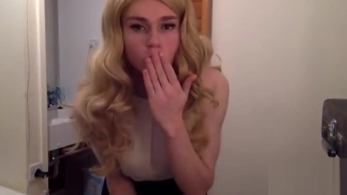 Livecams Know Who You Are: Sissy Crossdresser Compilation Livesex