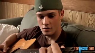 Cum In Mouth Foot fetishist young gay playing guitar and cock solo Hairypussy