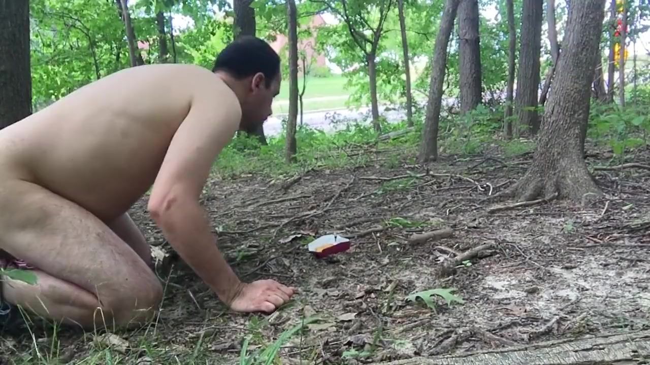 Tush pupbalto naked close to a road, eating like a dog a pissing himself TXXX