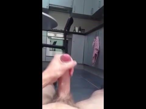 Huge Tits big boys cumshot Pornoxo