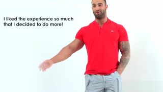 Housewife Gay bodybuilder enjoys jerking his big hard cock Huge Dick