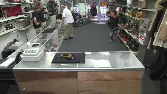 FUQ Amateur dude tries hard cock in the shop Ice-Gay