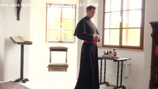 Double Blowjob Horny priest makes big scandal in the Vatican Strip