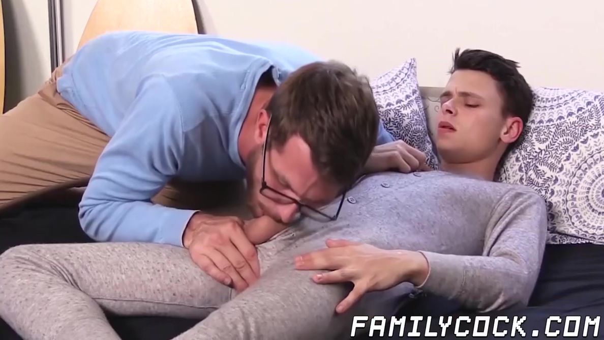 BBCSluts Nice Stepson In Pajama Receives A Cock Sucking From Appealing Grandpa SexScat